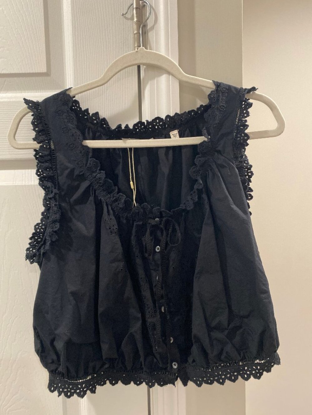 Doen Traveler Tank Top, Size Large, Black, Like New